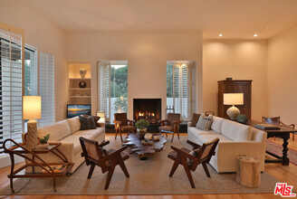 0 E Mountain Dr in Montecito, CA - Foto de edificio - Building Photo