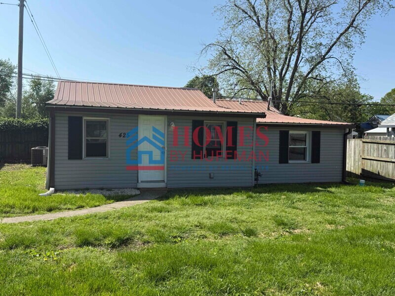 425 E Parkland Ave in Evansville, IN - Building Photo