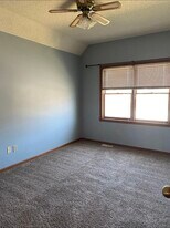 773 Kenmare Pkwy in Crown Point, IN - Building Photo