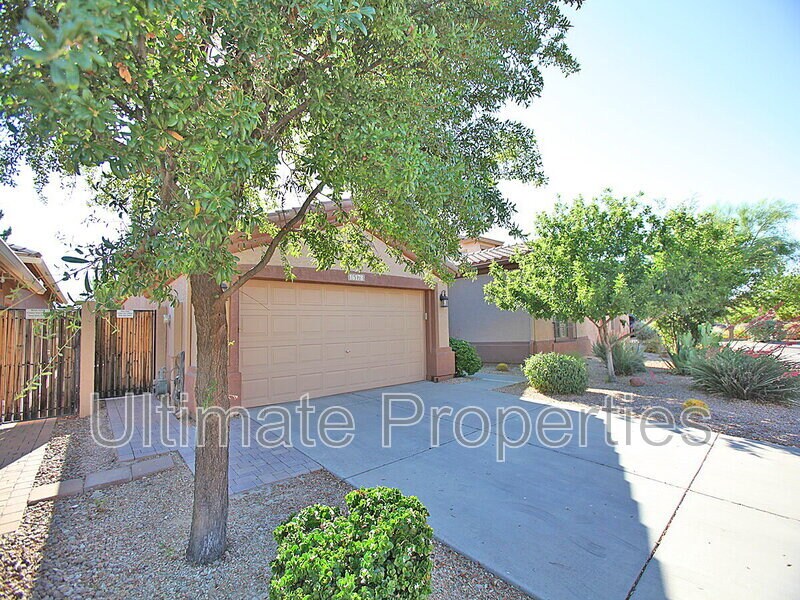 16178 N 180th Ln in Surprise, AZ - Building Photo