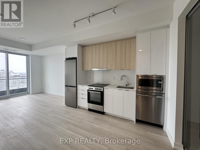 9751 Markham Rd in Markham, ON - Building Photo - Building Photo