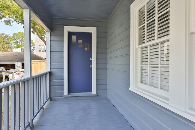 1202 Birdsall St in Houston, TX - Building Photo - Building Photo