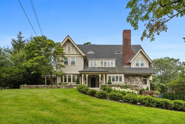 property at 476 Heath St