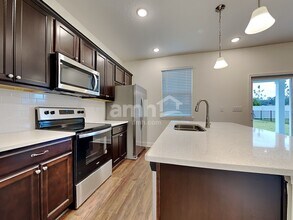 383 Onate Cir in St. Augustine, FL - Foto de edificio - Building Photo