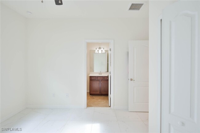 property at 9215 Shadow Oak Ln