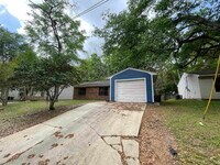 2287 Nannas Loop photo'