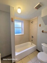 1423 S Drake Ave in Chicago, IL - Building Photo - Building Photo