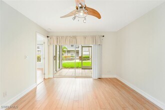 1933 Courtyard Way in Naples, FL - Building Photo - Building Photo