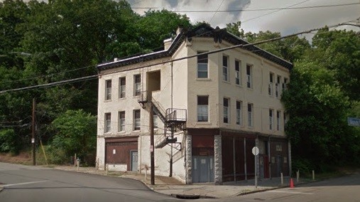 1436 Woods Run Ave in Pittsburgh, PA - Building Photo - Primary Photo