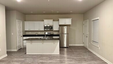 103 E Mulberry St in Rogers, AR - Building Photo - Building Photo