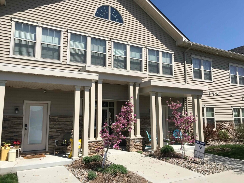 2815 Northridge Pkwy in Ames, IA - Building Photo