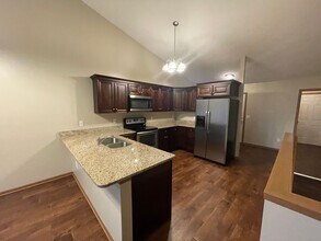 2644 W Timber Lake Dr in Lincoln, NE - Building Photo - Building Photo