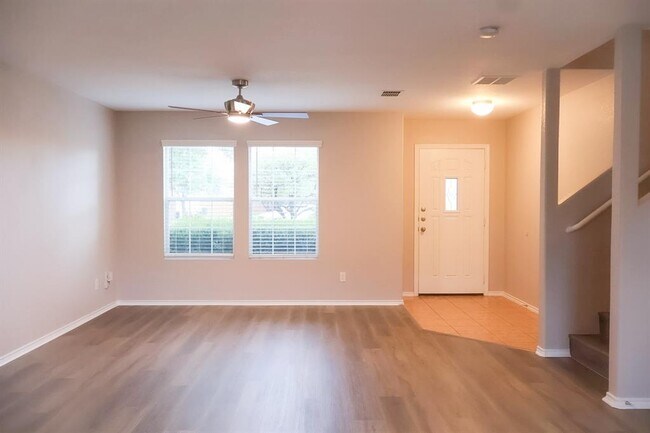 3632 Double Diamond in Selma, TX - Building Photo - Building Photo