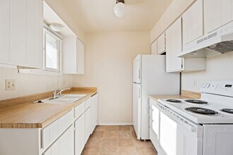 2613 Davidson Dr in Fort Collins, CO - Building Photo - Building Photo