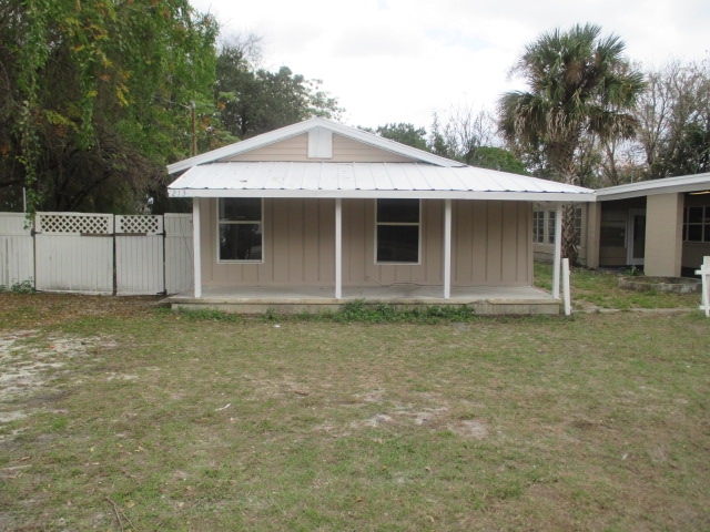 209 Maine Ave in Apopka, FL - Building Photo