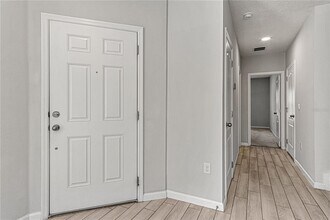 2875 Narcoossee Cmns Wy in St. Cloud, FL - Building Photo - Building Photo