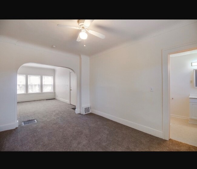 Erie Apartments in Toledo, OH - Foto de edificio - Interior Photo