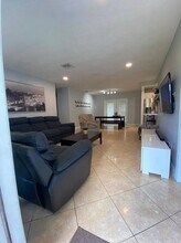 6500 SW 4th St in Pembroke Pines, FL - Building Photo - Building Photo