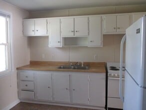 514 Williams St in Jacksonville, NC - Building Photo - Building Photo