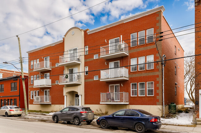 54 7e Av in Montréal, QC - Building Photo - Building Photo