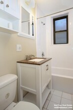 65 Burbank St, Unit 15 in Boston, MA - Building Photo - Building Photo