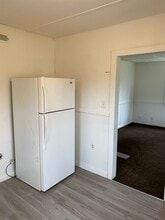 605 W Mishawaka Rd in Elkhart, IN - Building Photo - Building Photo