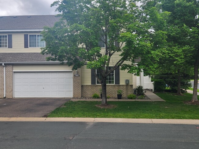 property at 17661 96th Ave N
