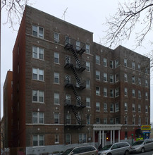 102  Albemarle Rd in Brooklyn, NY - Building Photo - Building Photo