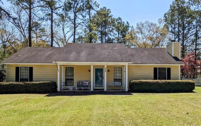 property at 122 Dunaway Dr