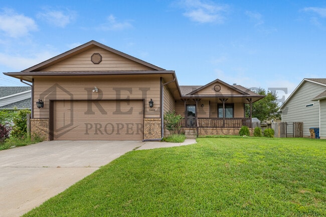 property at 2406 S Cooper St