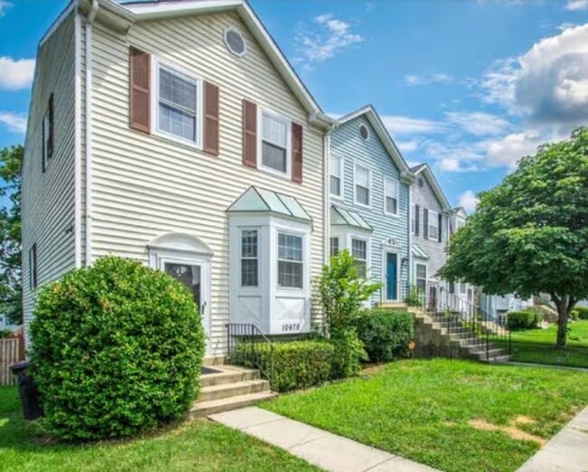 10679 Campus Way S in Upper Marlboro, MD - Building Photo - Building Photo
