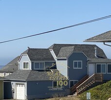 3429 NW Jetty Ave in Lincoln City, OR - Building Photo