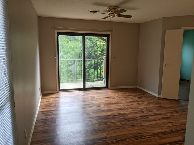 property at 664 Frontier Ct
