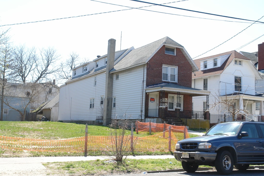 610 2nd Ave in Asbury Park, NJ - Foto de edificio