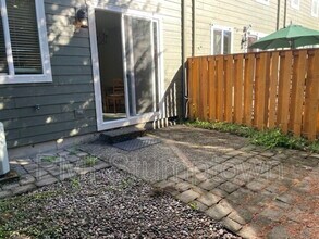 16140 NW Fescue Ct in Portland, OR - Foto de edificio - Building Photo