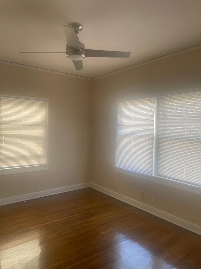 8129 Blackburn Ave, Unit 8129