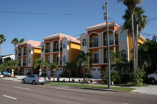 17819 Gulf Blvd Apartments