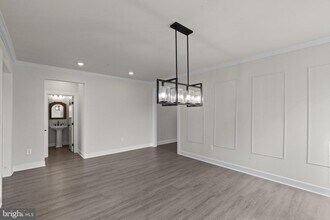 7528 Zoe Ln in Laurel, MD - Building Photo - Building Photo