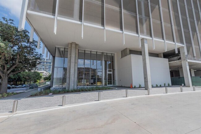 301 West Ave in Austin, TX - Building Photo - Building Photo