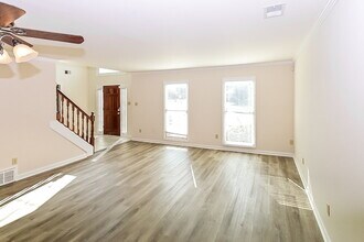 10338 Ivy Laurel Cove in Cordova, TN - Building Photo - Building Photo