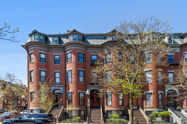 26 Dartmouth St, Unit 1 in Boston, MA - Building Photo - Building Photo