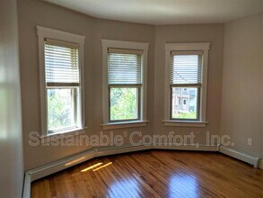 24 Stanton St in Worcester, MA - Building Photo - Building Photo