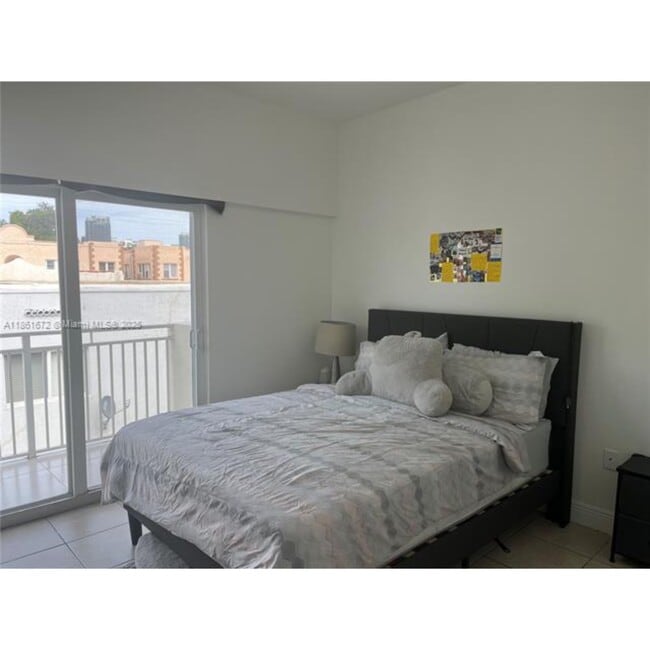property at 106 SE 4th Ave