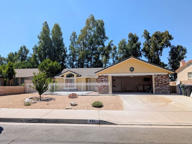 property at 885 W 56th St