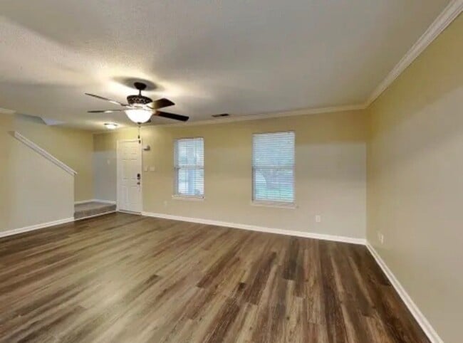 property at 1920 Overland Crossing