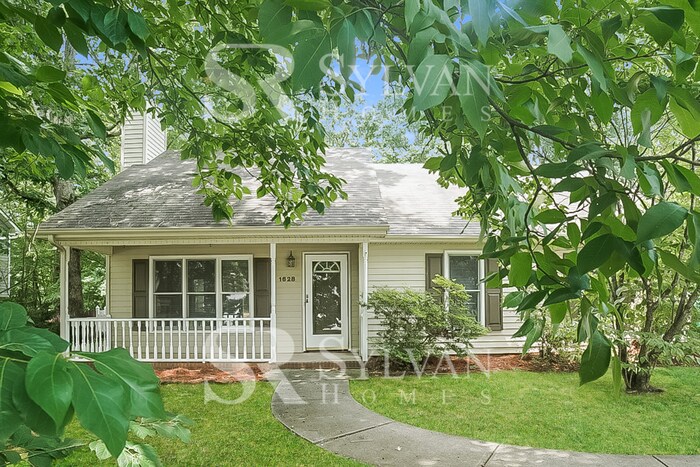 1628 Springfield Way Dr in Clemmons, NC - Building Photo