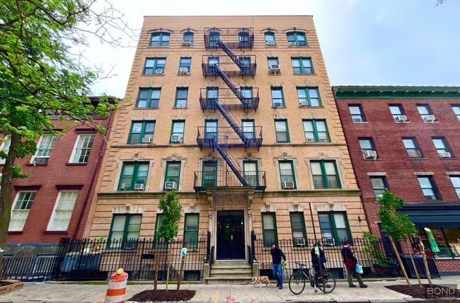 property at 78 Bank St