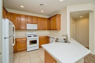 1821 Running Fawn Ct in North Las Vegas, NV - Foto de edificio - Building Photo