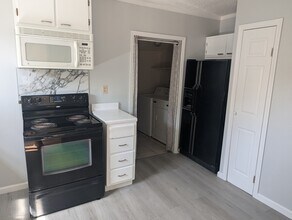 1413 Woodward St in Orlando, FL - Building Photo - Building Photo