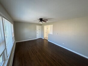 2244 Oak Park Ave in Berwyn, IL - Building Photo - Building Photo